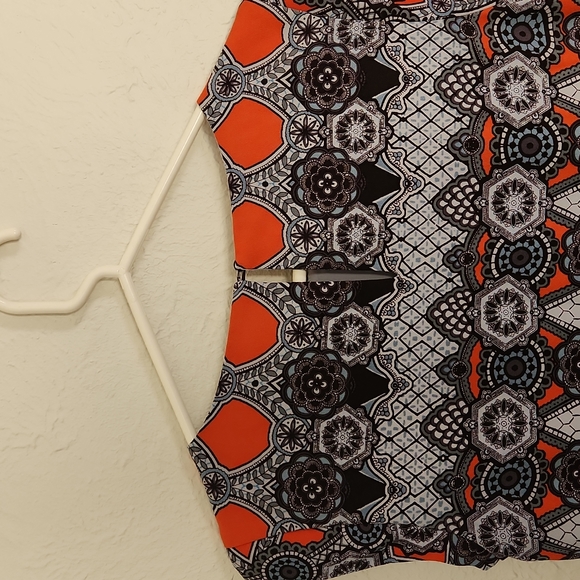 Banana Republic black/grey/orange shift dress/tunic, size 4P - Picture 4 of 10